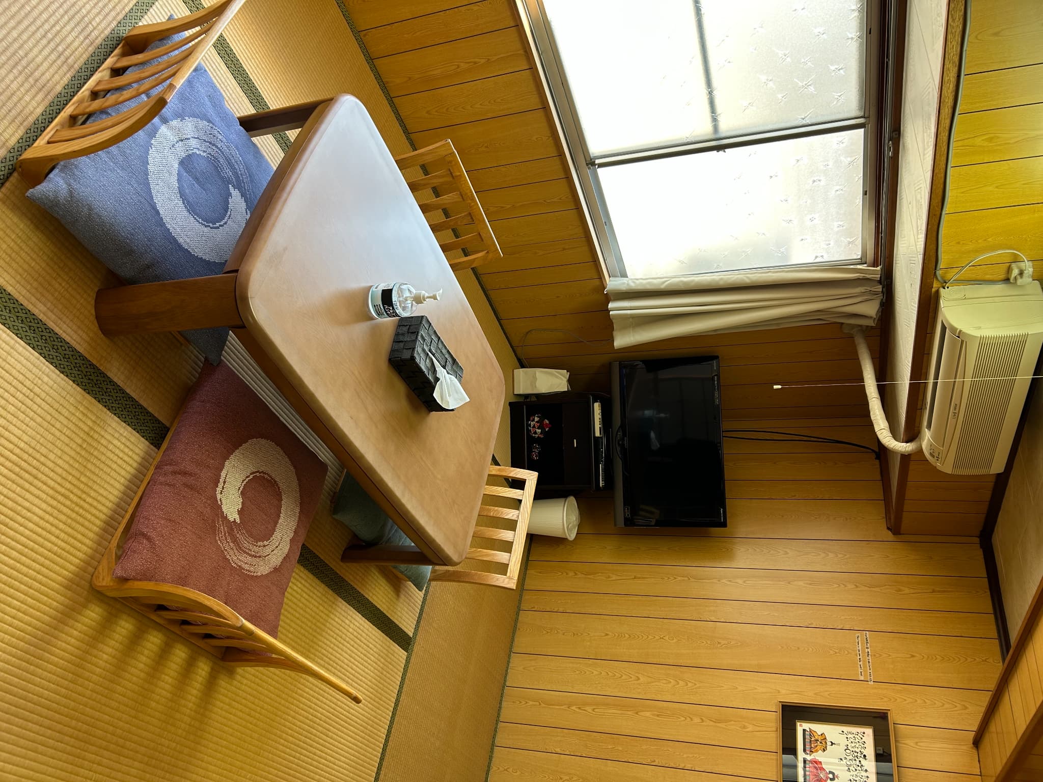 吉野長屋の部屋の中